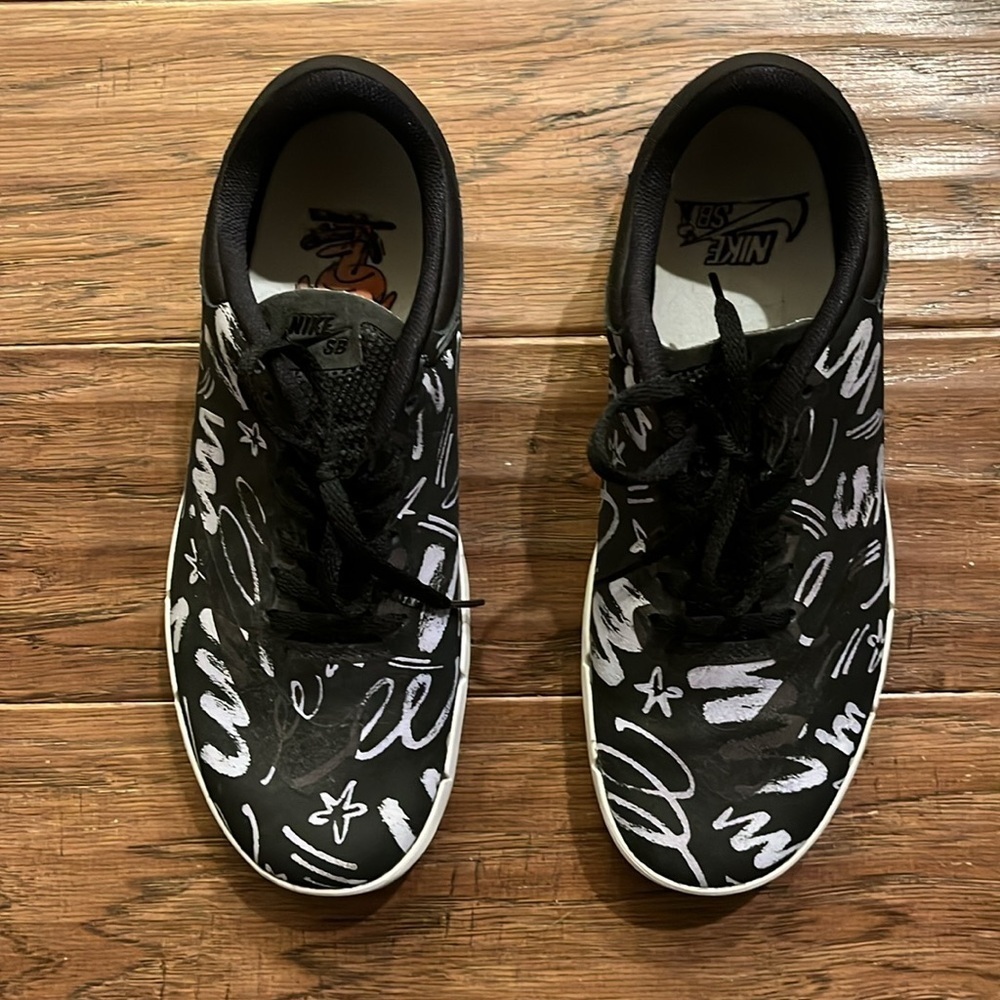 Nike Men’s Free SB PRM Skate Shoes in Black/White Size 7.5